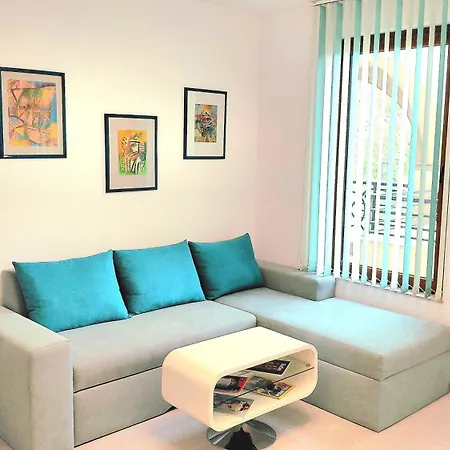 Luxury Lighthouse Golf Apartment Balchik